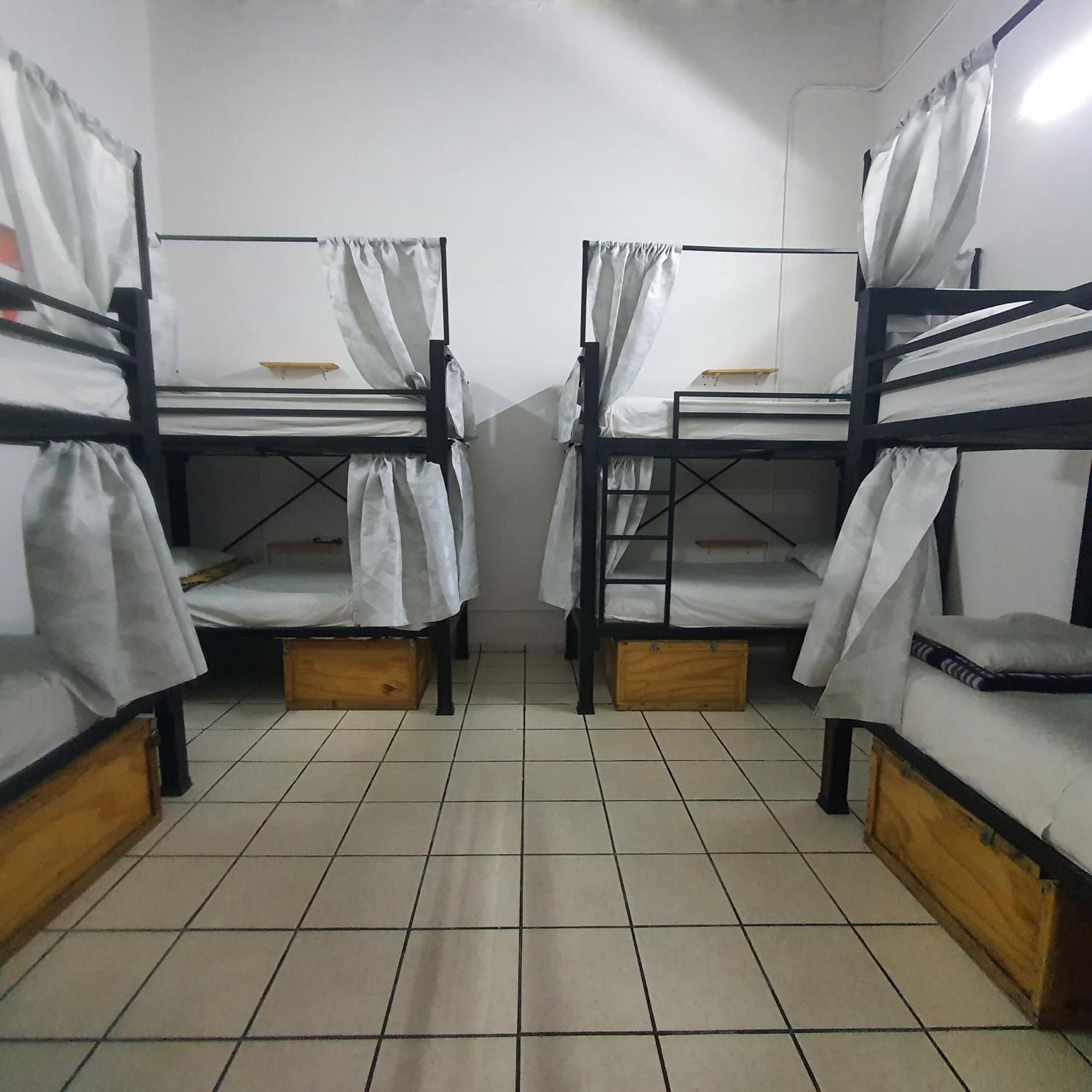 Sukha Hostel San Luis Сан-Луис-Потоси Экстерьер фото